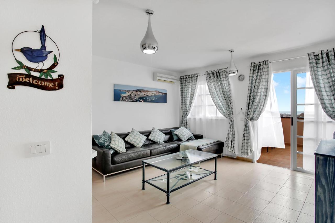 Top Floor, Sea View, Huge Terrace, Heated Pool, Garage Los Cristianos  Exteriér fotografie