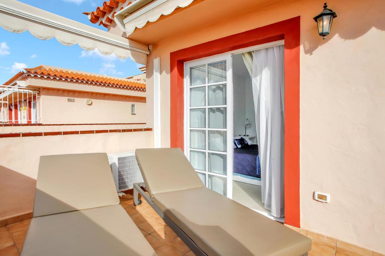 Top Floor, Sea View, Huge Terrace, Heated Pool, Garage Los Cristianos  Exteriér fotografie